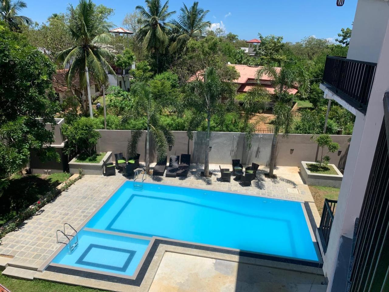 Malindu Yala Gate Hotel Тисамахарама Екстериор снимка